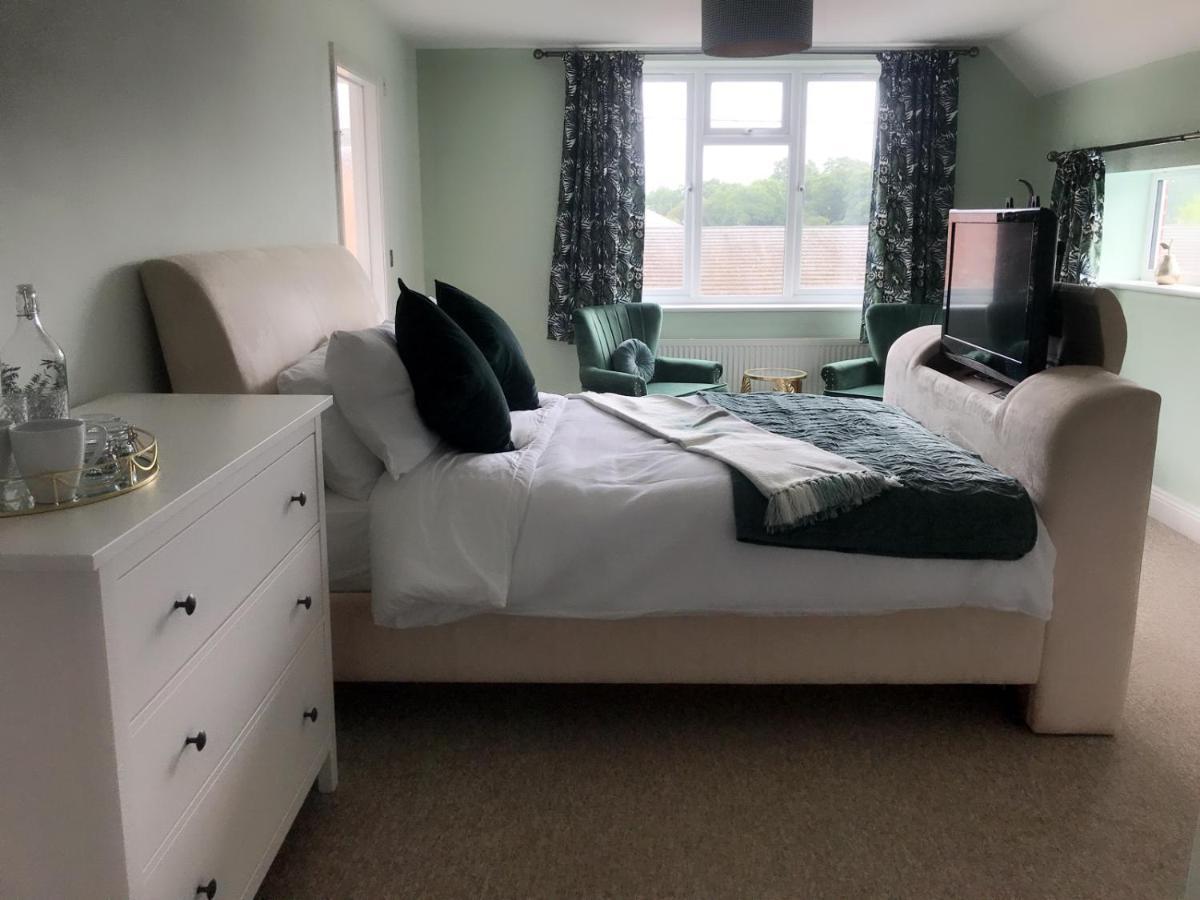 Redbrook Farm Bnb - Gateway To The New Forest Fordingbridge Exterior foto