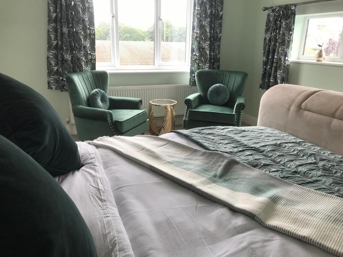 Redbrook Farm Bnb - Gateway To The New Forest Fordingbridge Exterior foto